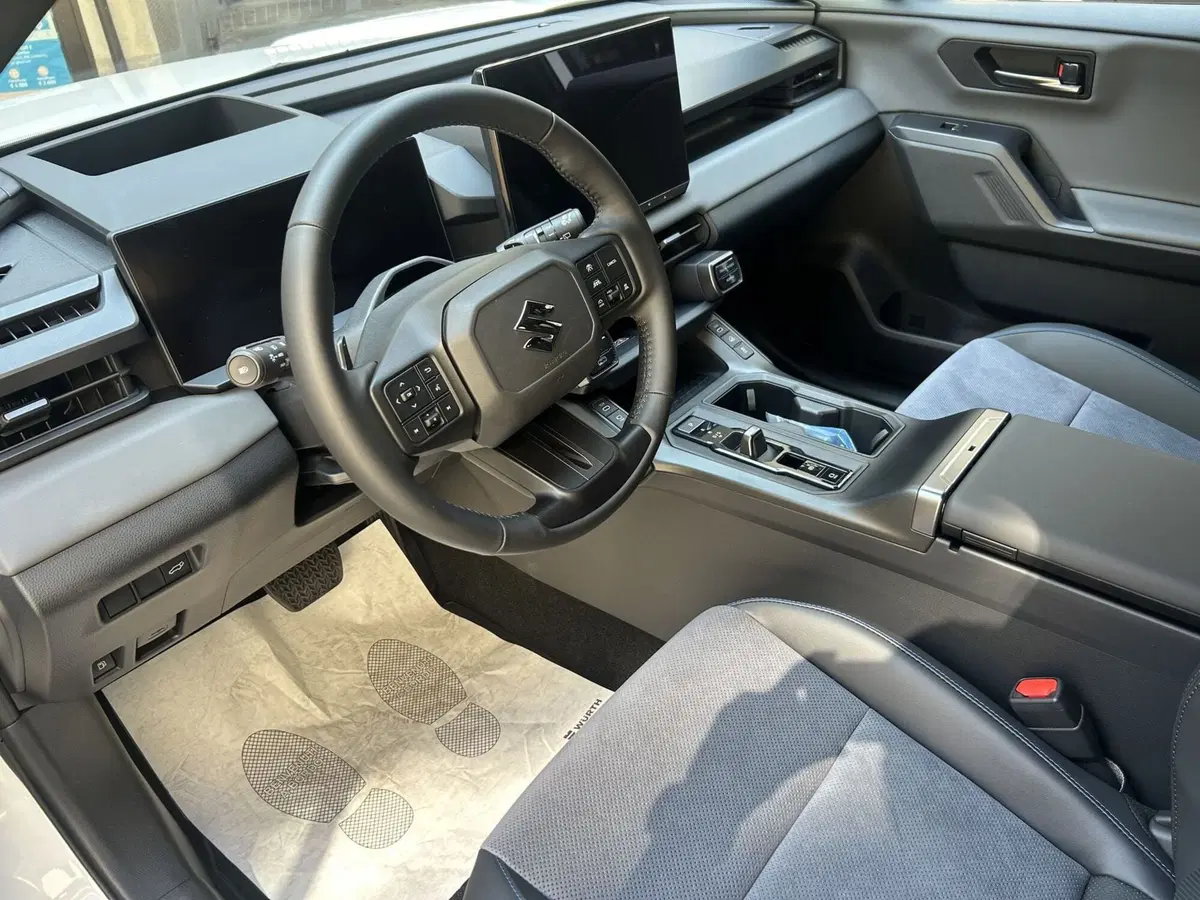 Suzuki Across nuova a Milano (5)