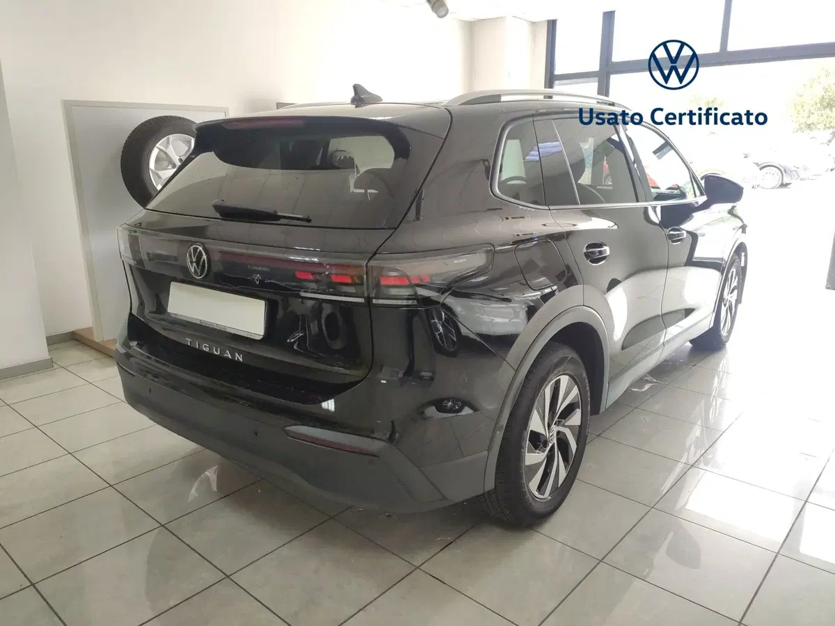 Volkswagen Tiguan usata a Benevento (5)