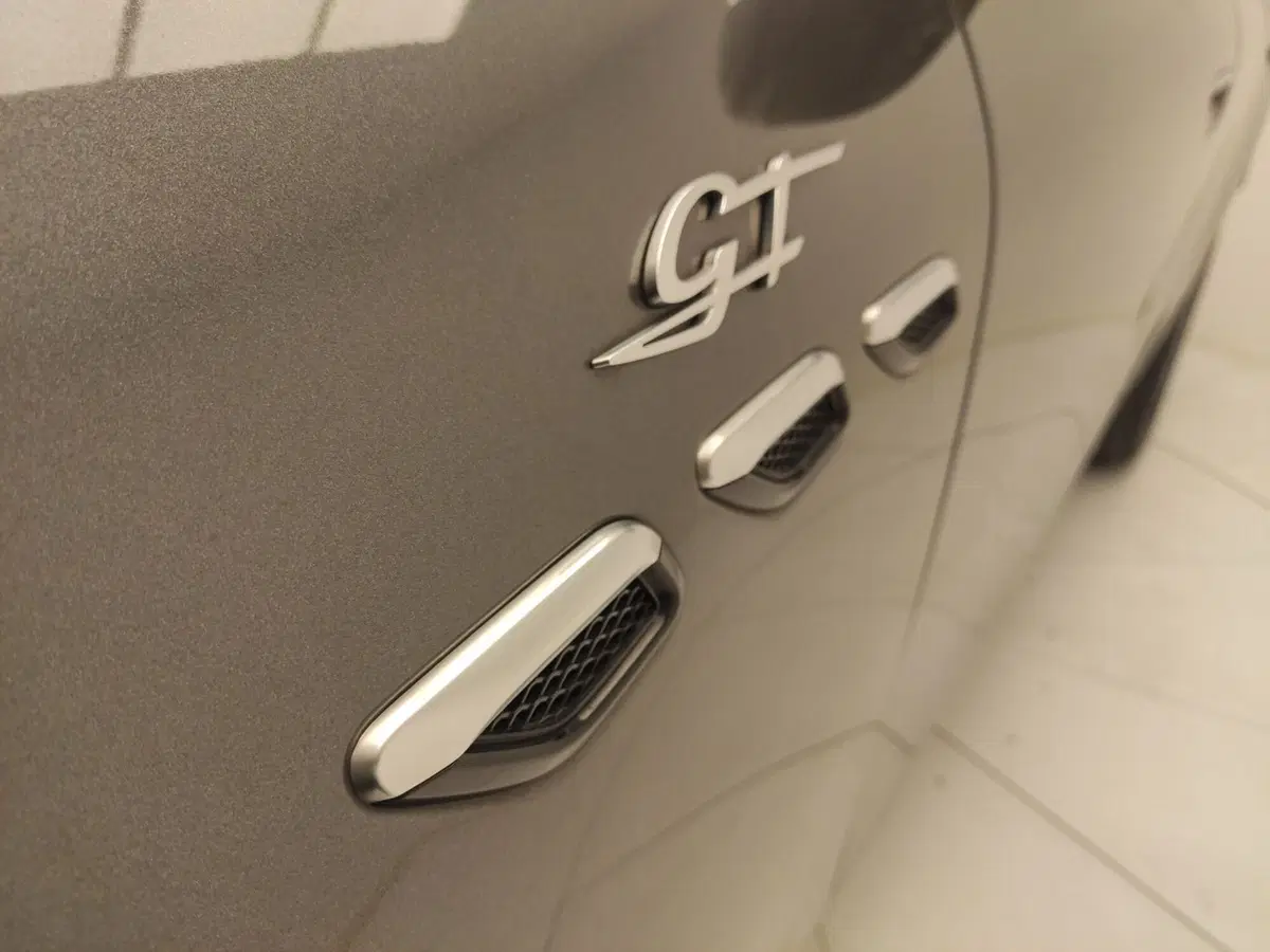 Maserati Grecale usata a Avellino (11)