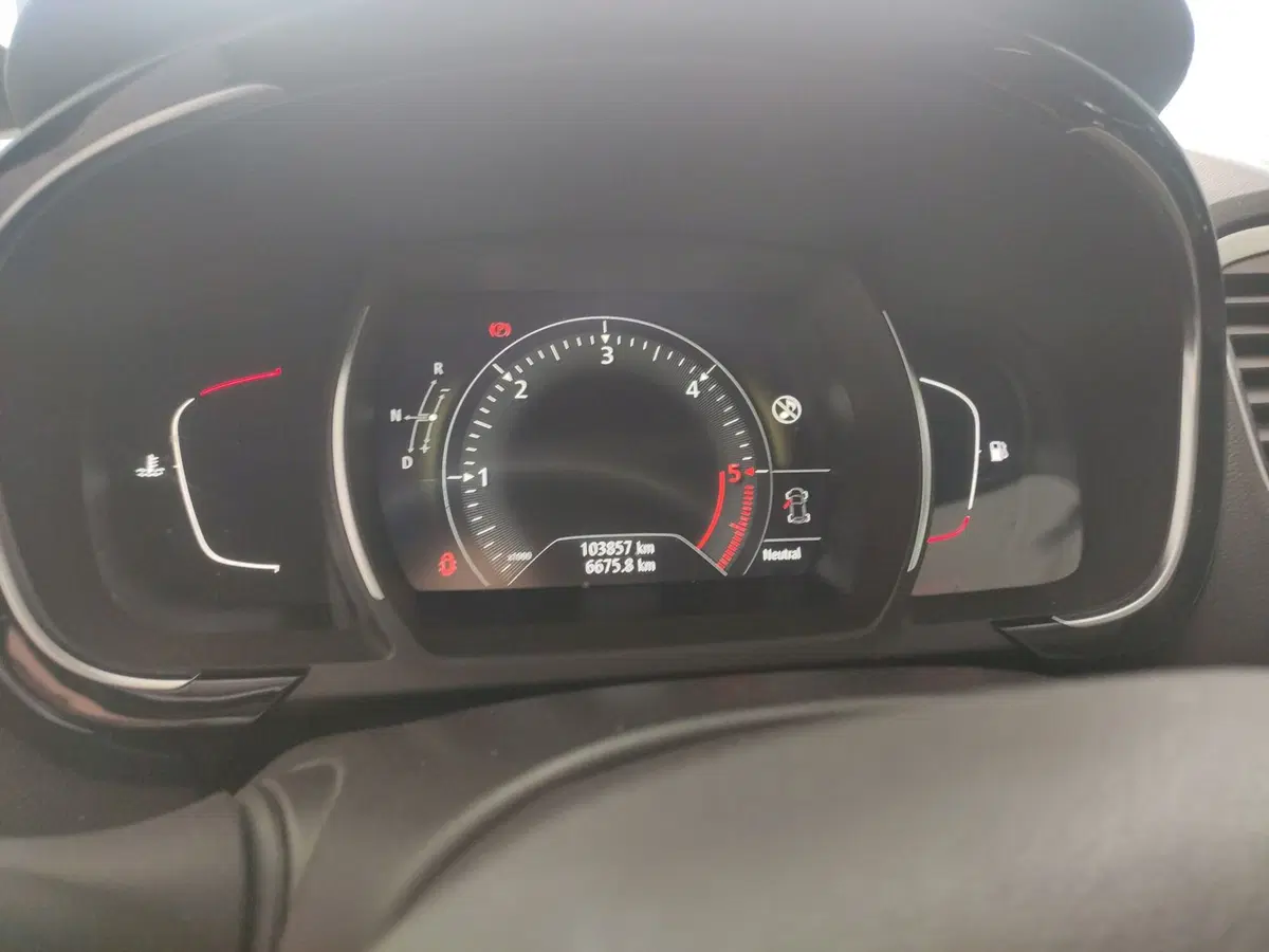 Renault Espace usata a Avellino (15)