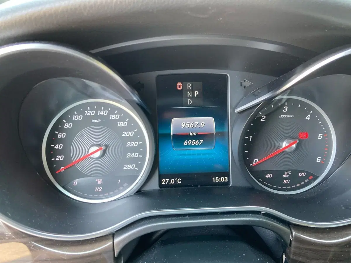 Mercedes-Benz Classe V usata a Milano (13)