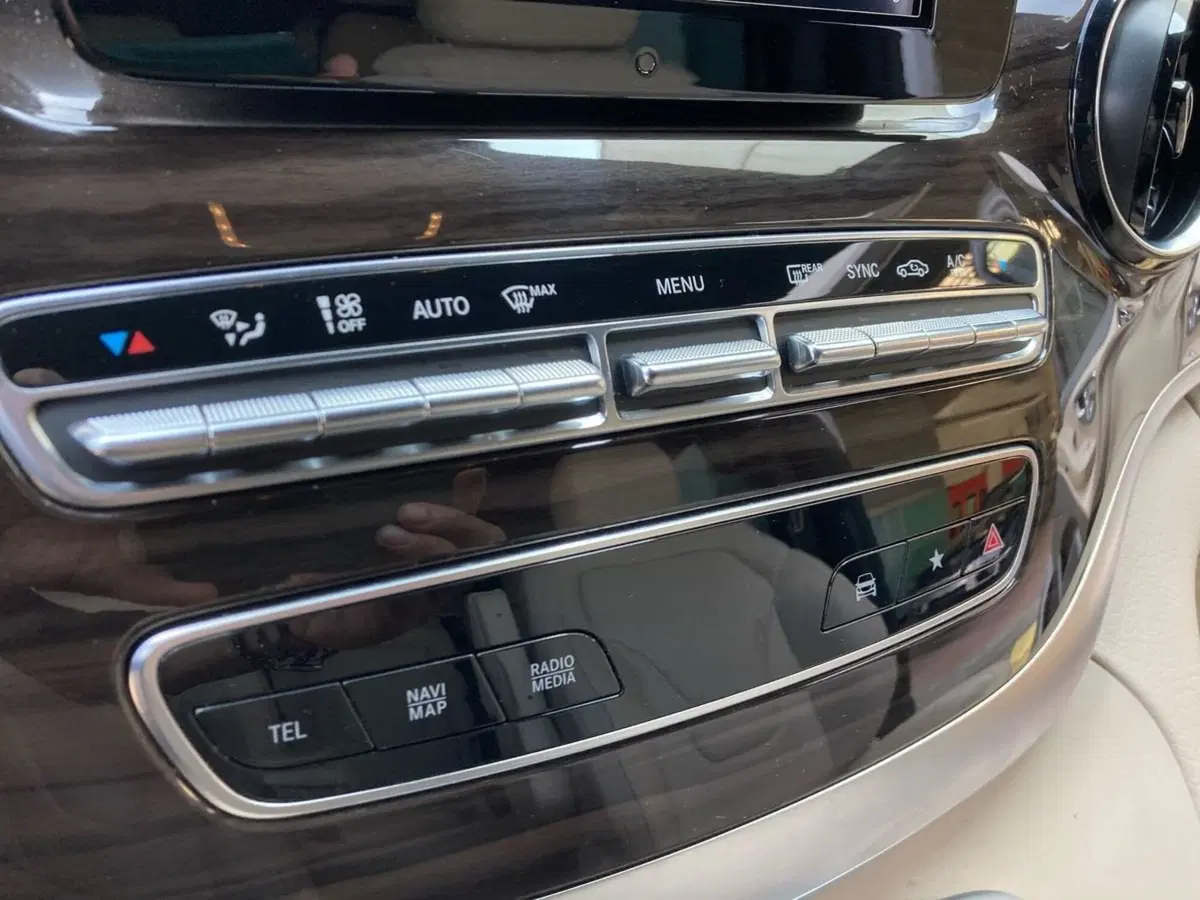 Mercedes-Benz Classe V usata a Milano (14)