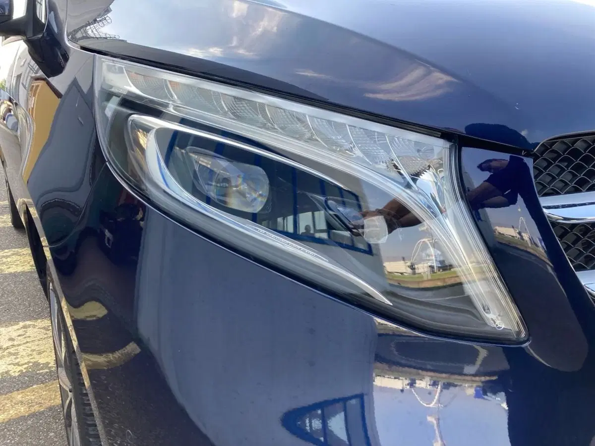 Mercedes-Benz Classe V usata a Milano (7)