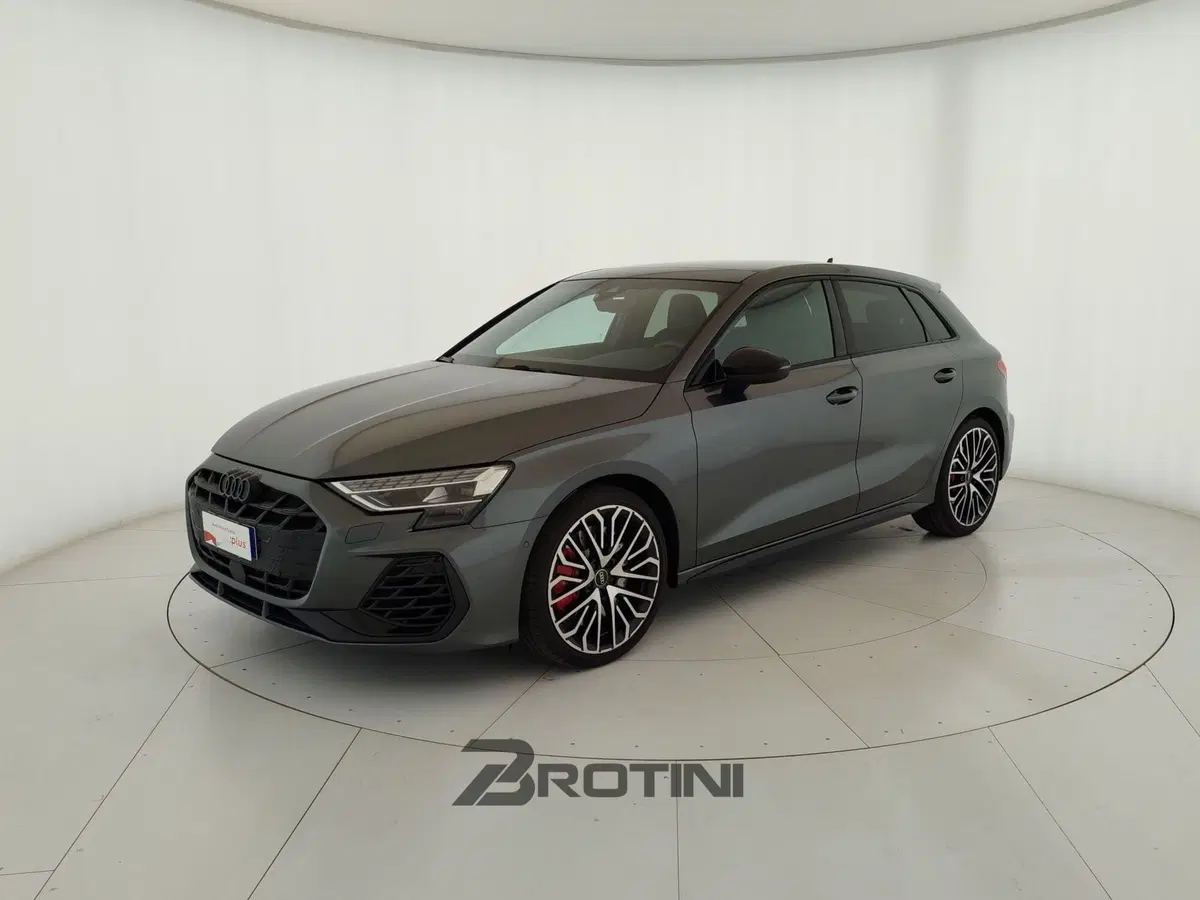 Audi S3 Sportback usata a Massa-Carrara