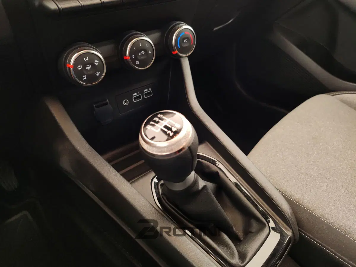 Renault Clio usata a Massa-Carrara (11)