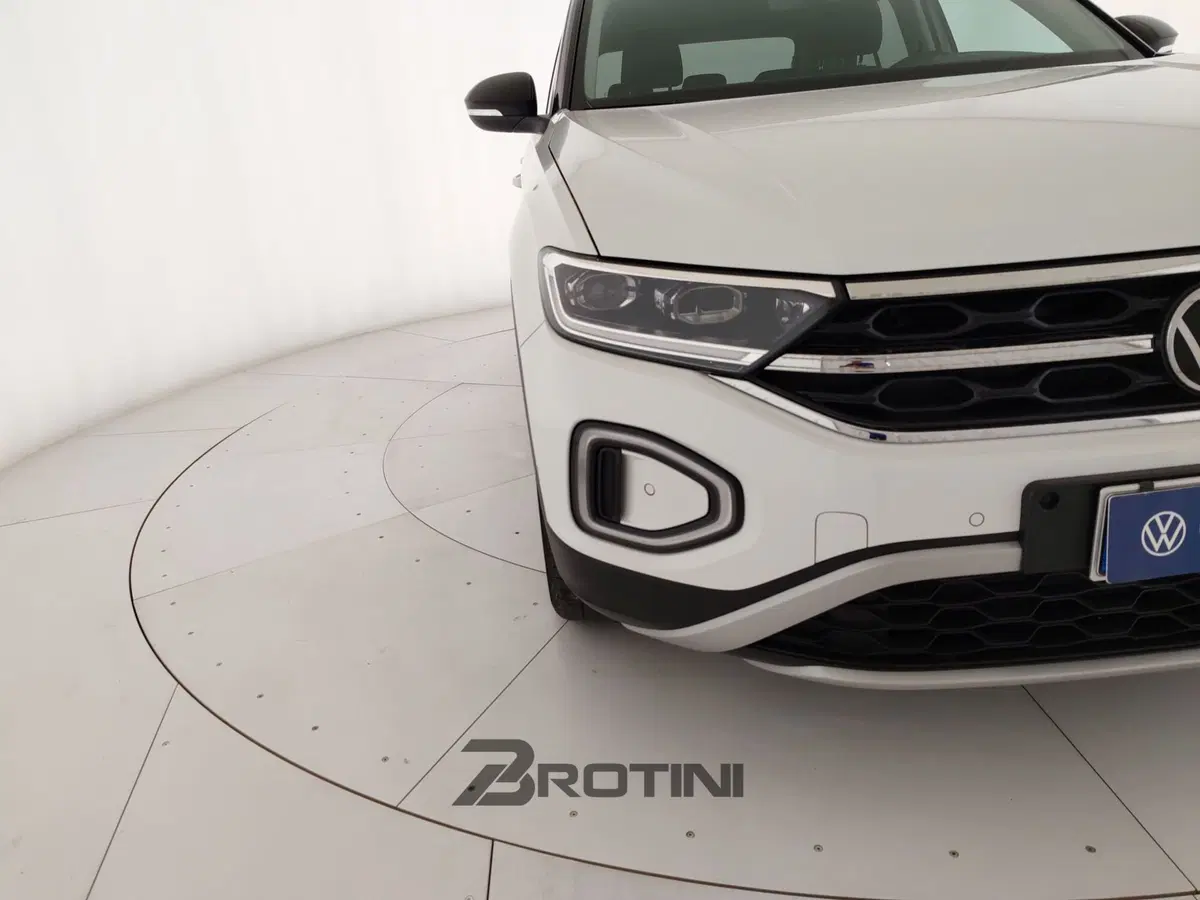 Volkswagen T-Roc usata a Massa-Carrara (5)