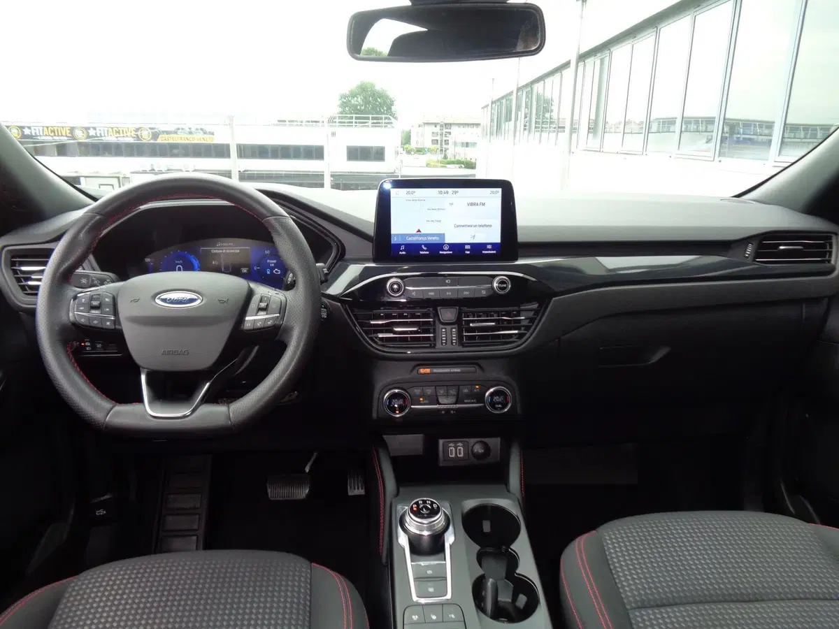 Ford Kuga usata a Belluno (12)