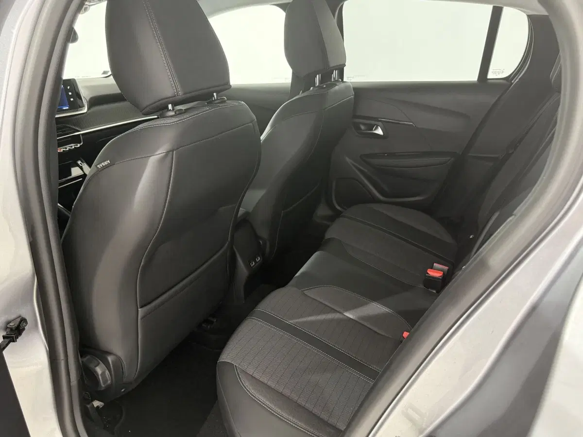 Peugeot 208 usata a Perugia (20)