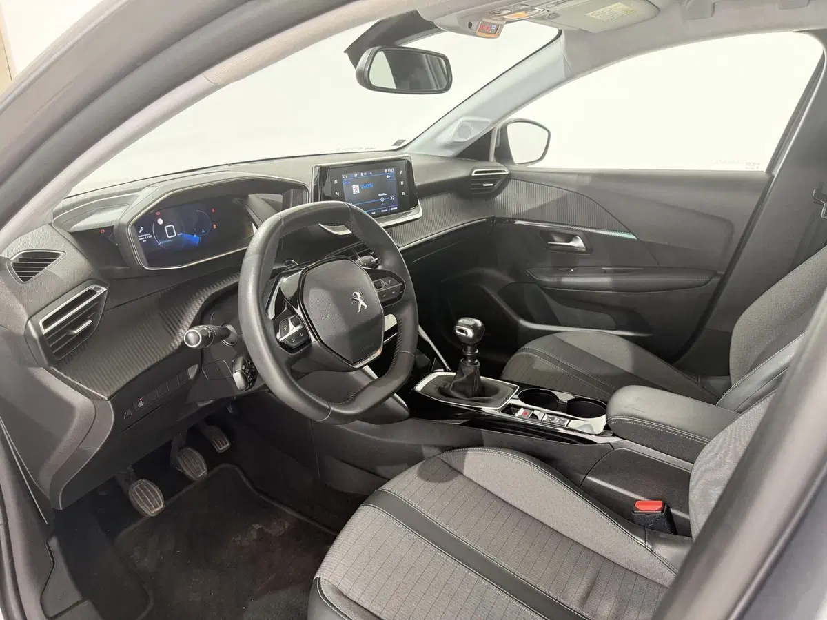 Peugeot 208 usata a Perugia (4)