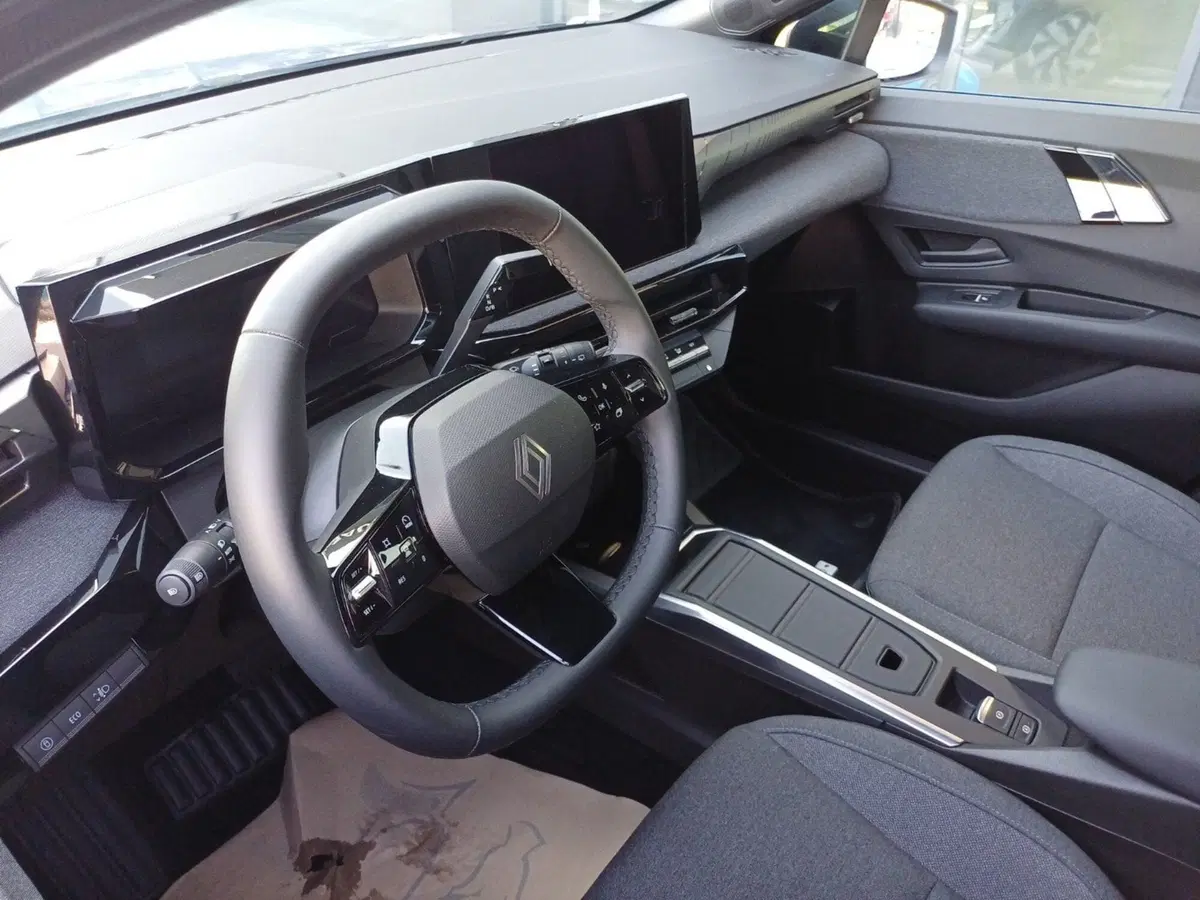 Renault Clio usata a Frosinone (12)