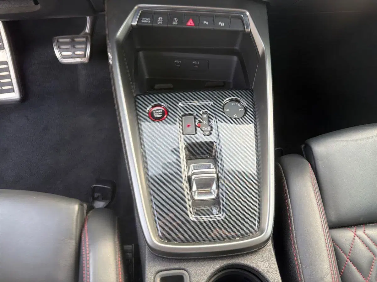 Audi S3 Sportback usata a Prato (18)