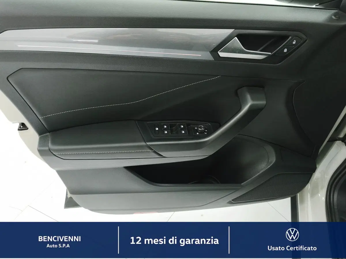 Volkswagen T-Roc usata a Reggio Calabria (16)