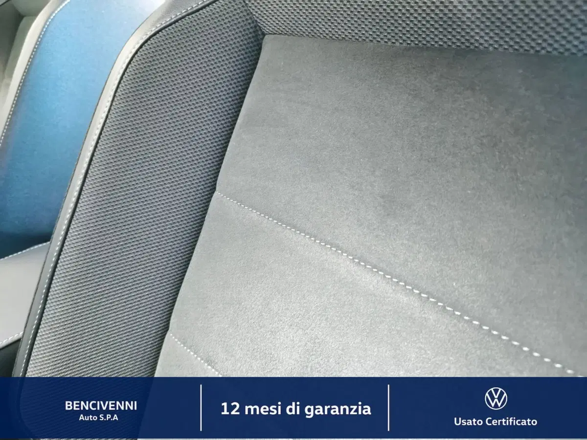 Volkswagen T-Roc usata a Reggio Calabria (18)