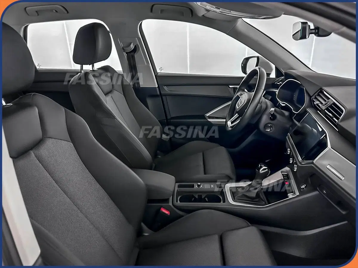 Audi Q3 usata a Milano (13)