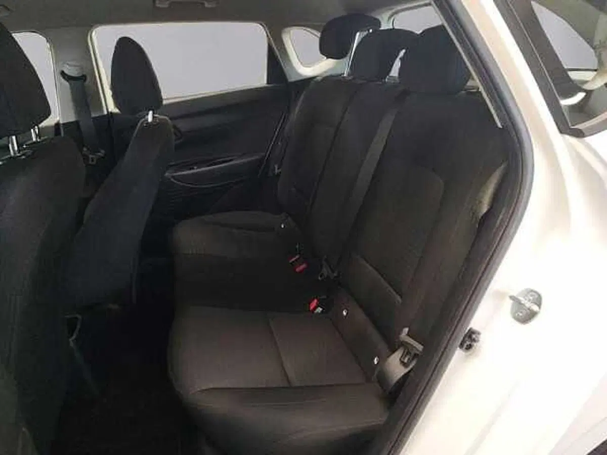 Hyundai i20 usata a Milano (13)