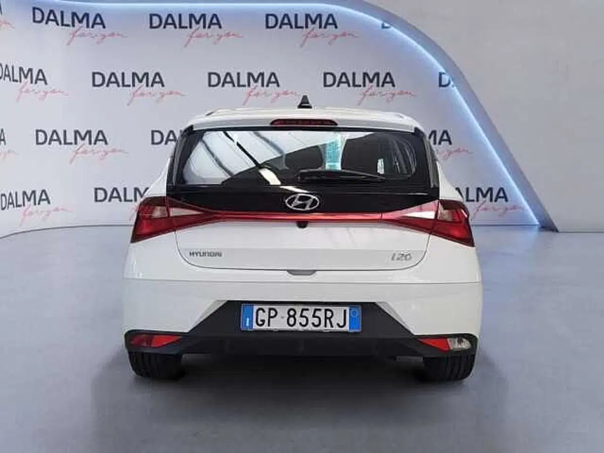 Hyundai i20 usata a Milano (4)