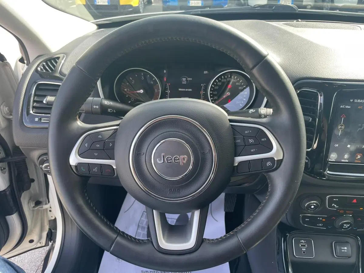 Jeep Compass usata a Lucca (11)