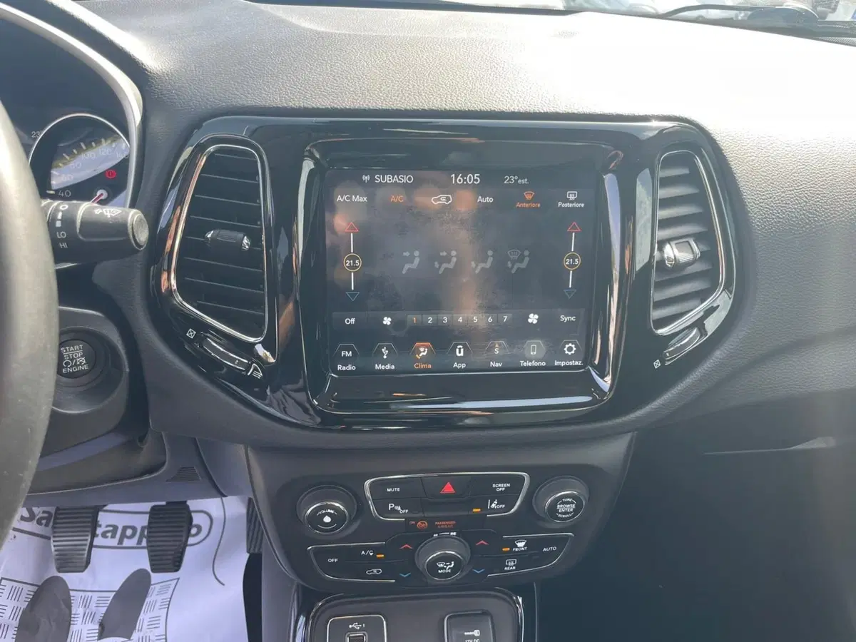 Jeep Compass usata a Lucca (13)