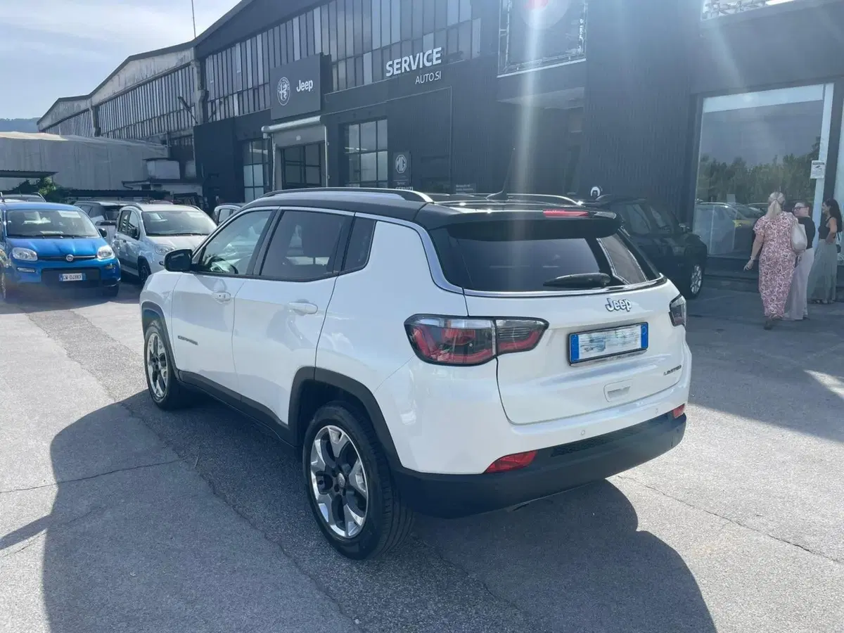 Jeep Compass usata a Lucca (3)