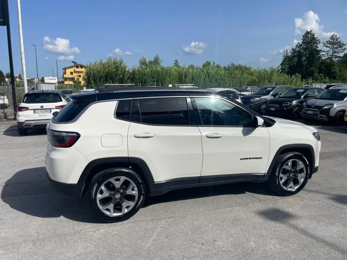 Jeep Compass usata a Lucca (5)