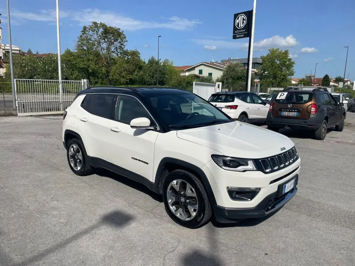Jeep Compass usata a Lucca (6)