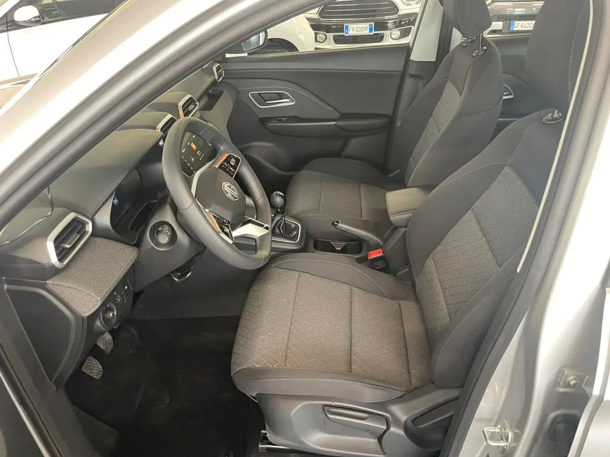 Mg ZS nuova a Lucca (9)