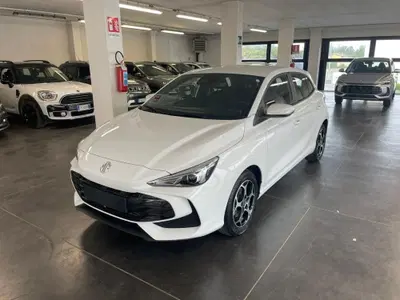 Mg MG3 1.5 Comfort nuova a Lucca