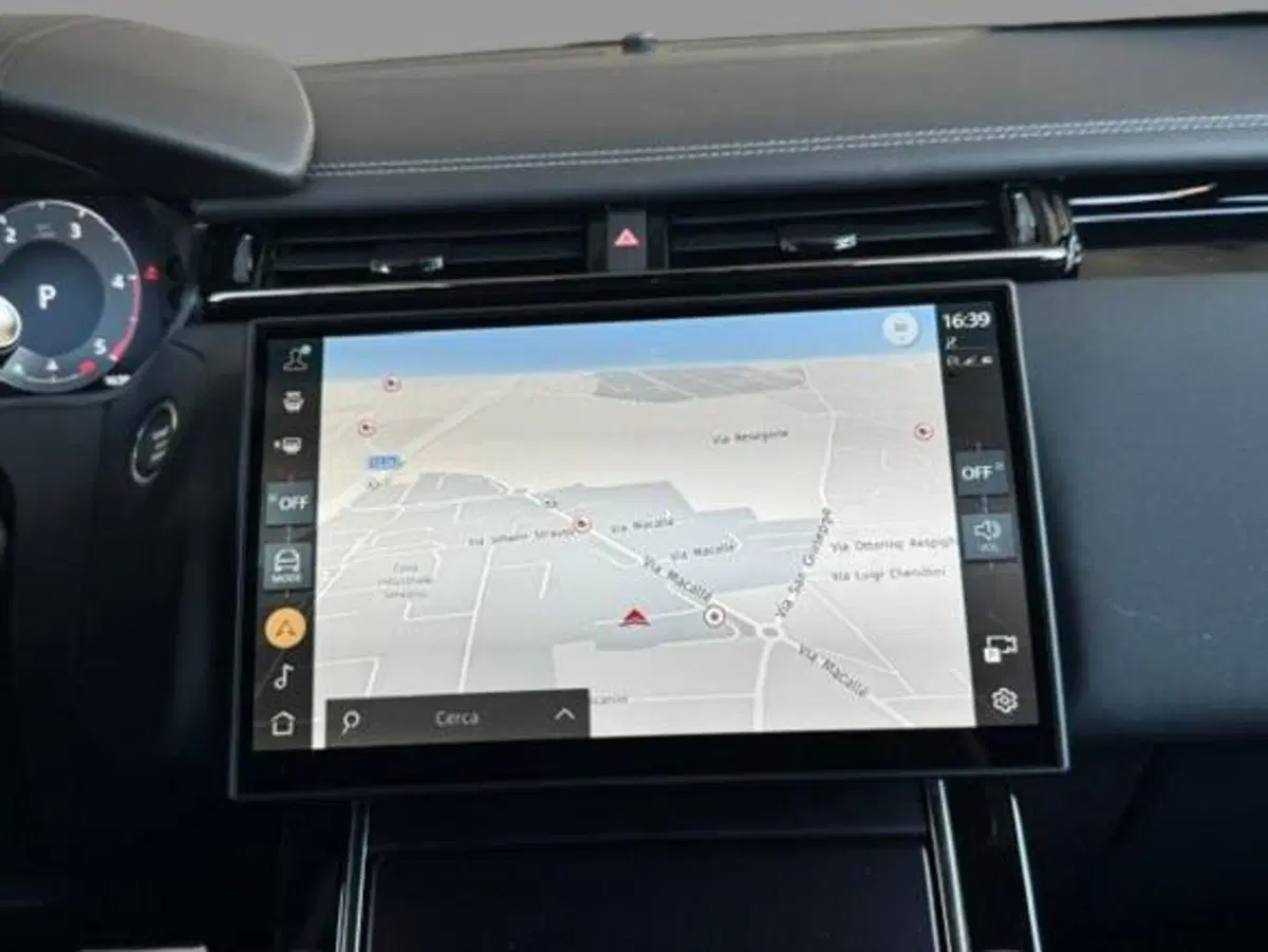 Land Rover Range Rover Velar nuova a Monza e Brianza (13)