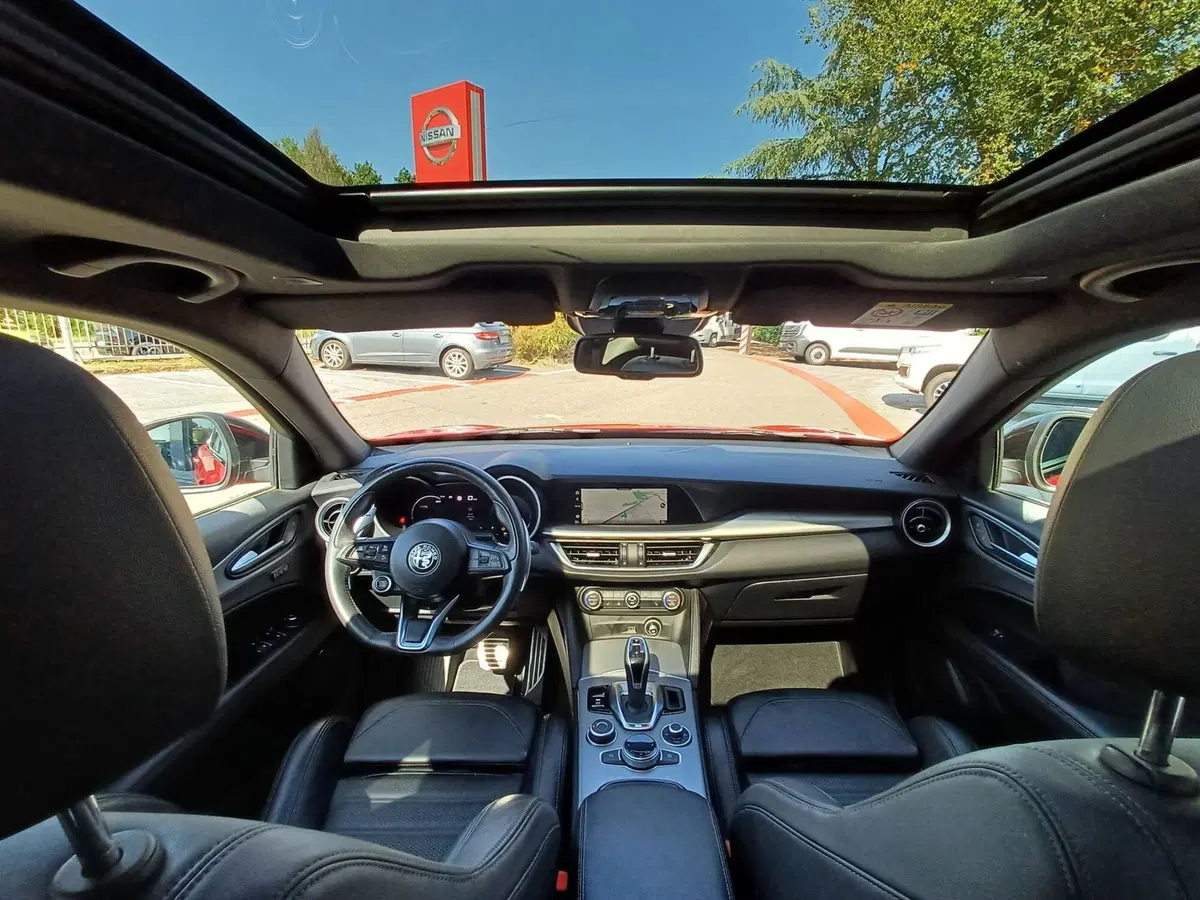 Alfa Romeo Stelvio usata a Modena (8)