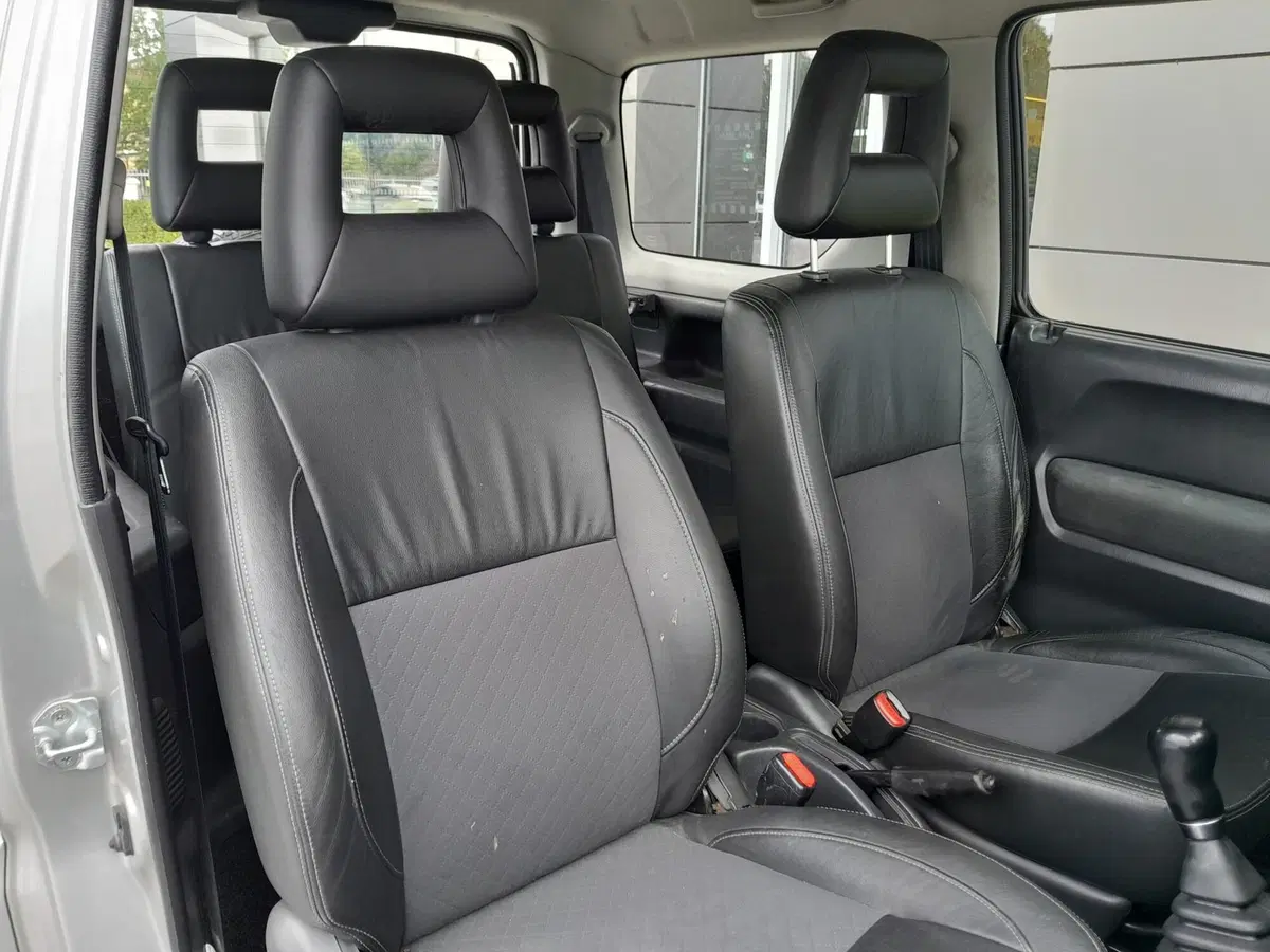 Suzuki Jimny usata a Cuneo (15)