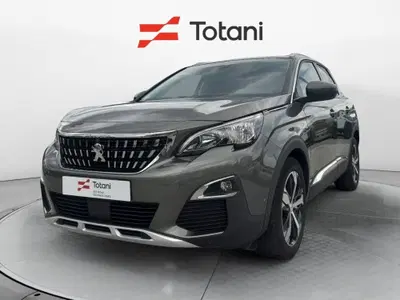 Peugeot 3008 BlueHDi 120 S&amp;S GT Line del 2017 usata a L'Aquila