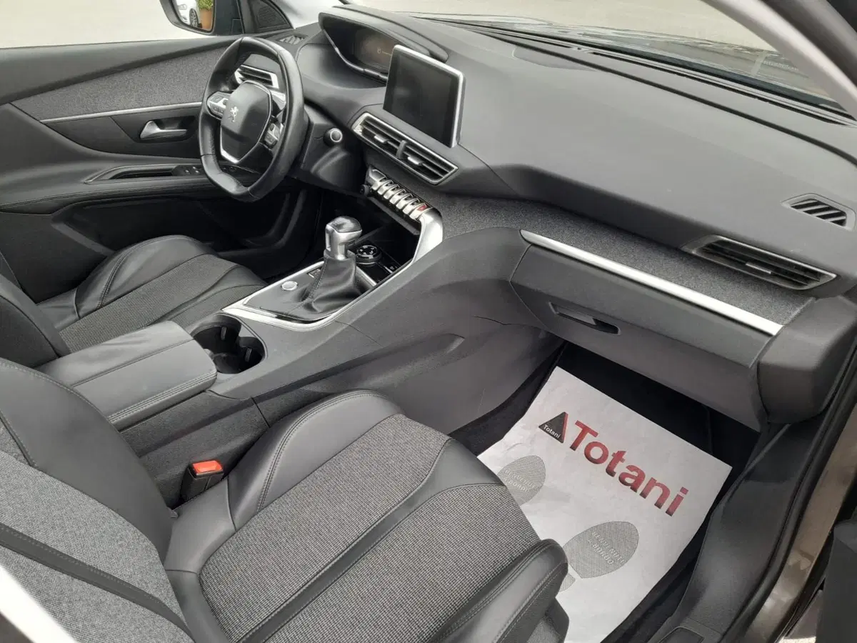 Peugeot 3008 usata a L'Aquila (10)