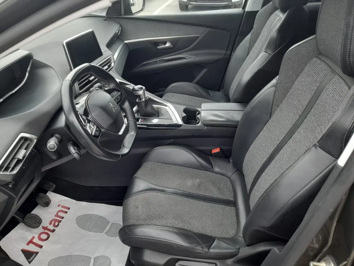 Peugeot 3008 usata a L'Aquila (11)