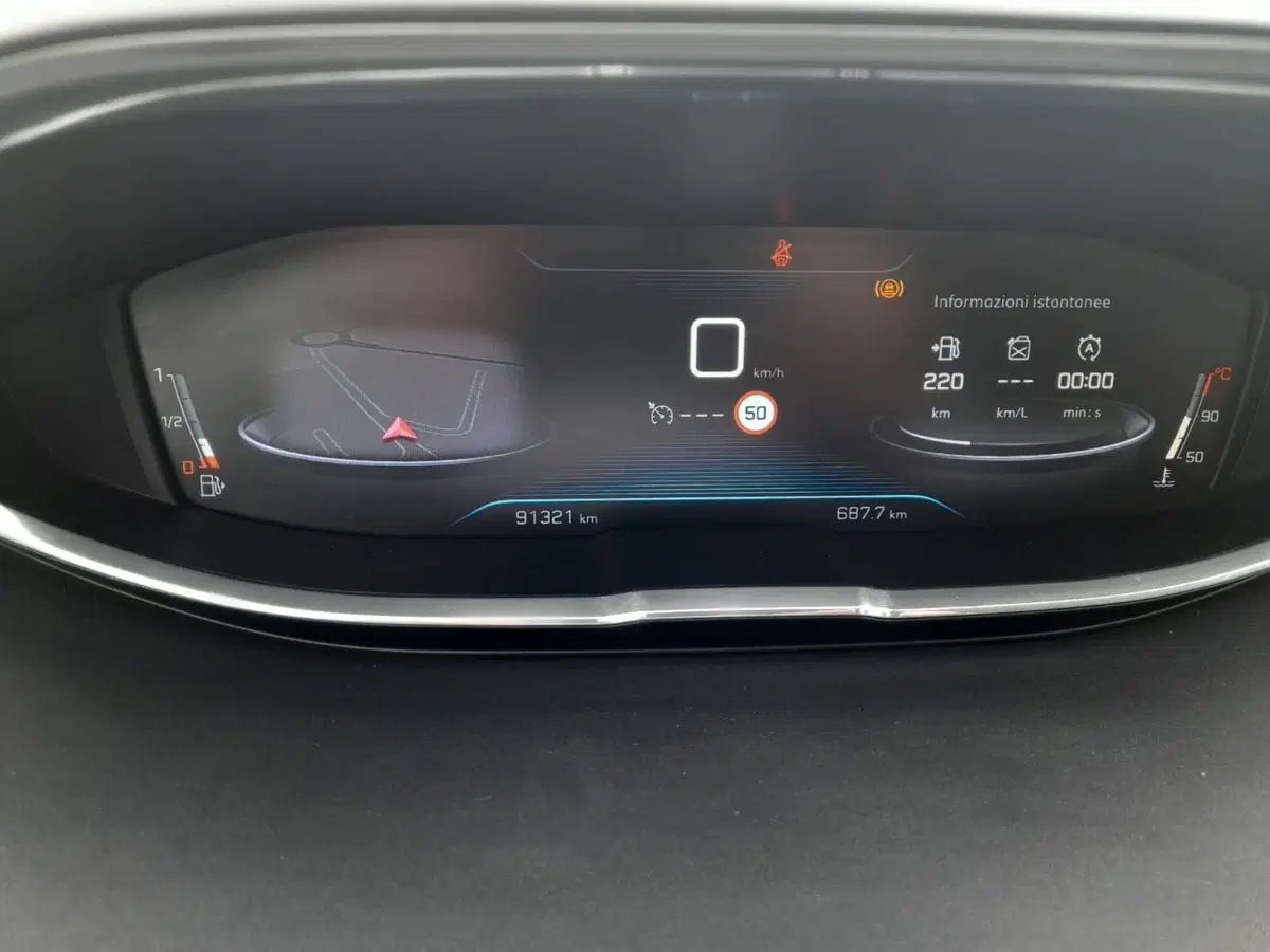 Peugeot 3008 usata a L'Aquila (16)