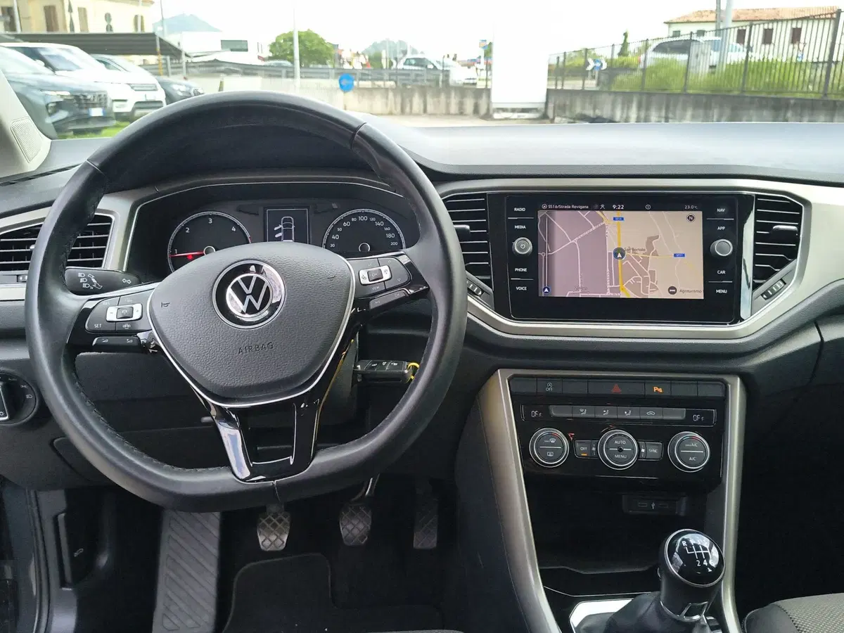 Volkswagen T-Roc usata a Padova (11)