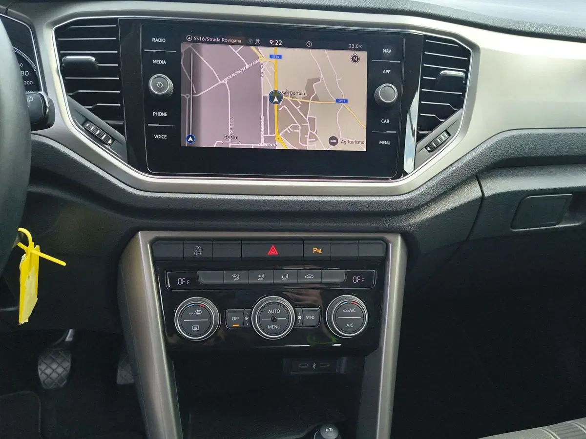 Volkswagen T-Roc usata a Padova (12)