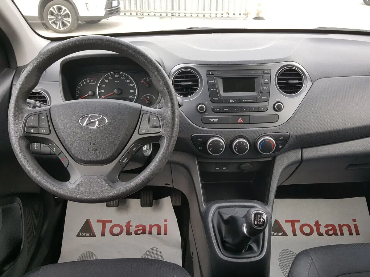 Hyundai i10 usata a L'Aquila (7)