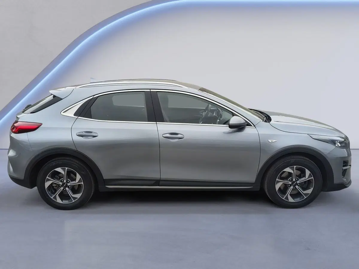 Kia XCeed usata a Padova (8)