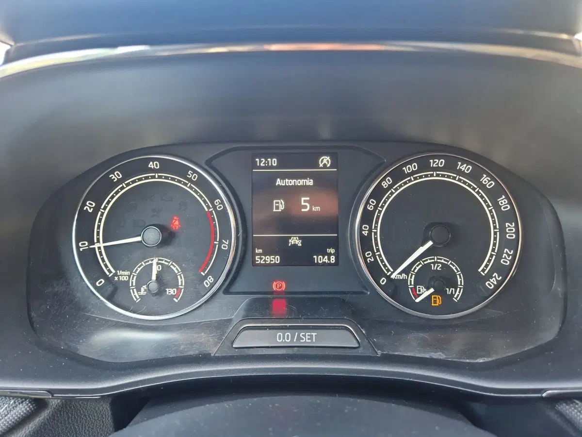 Skoda Fabia usata a Siena (15)