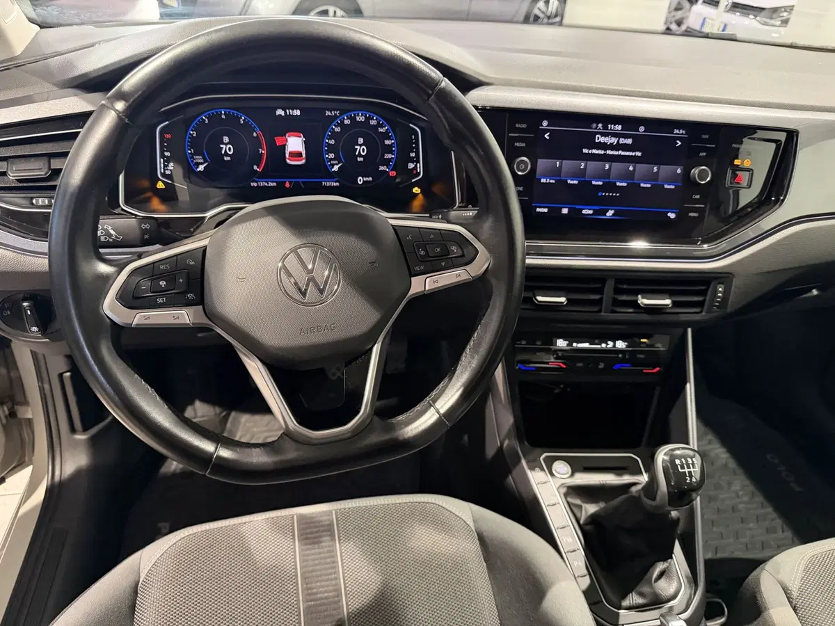 Volkswagen Polo usata a Genova (11)