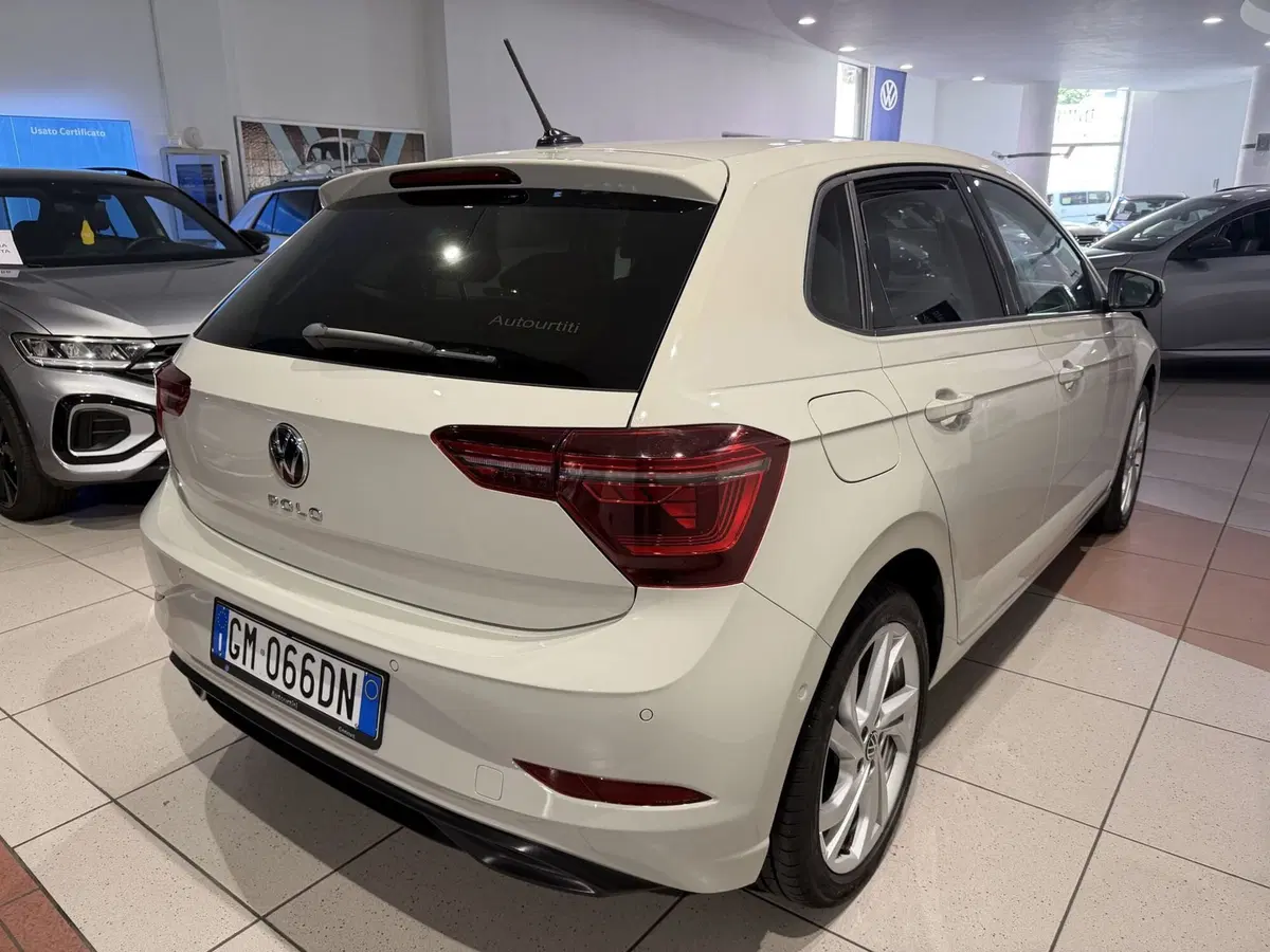 Volkswagen Polo usata a Genova (5)