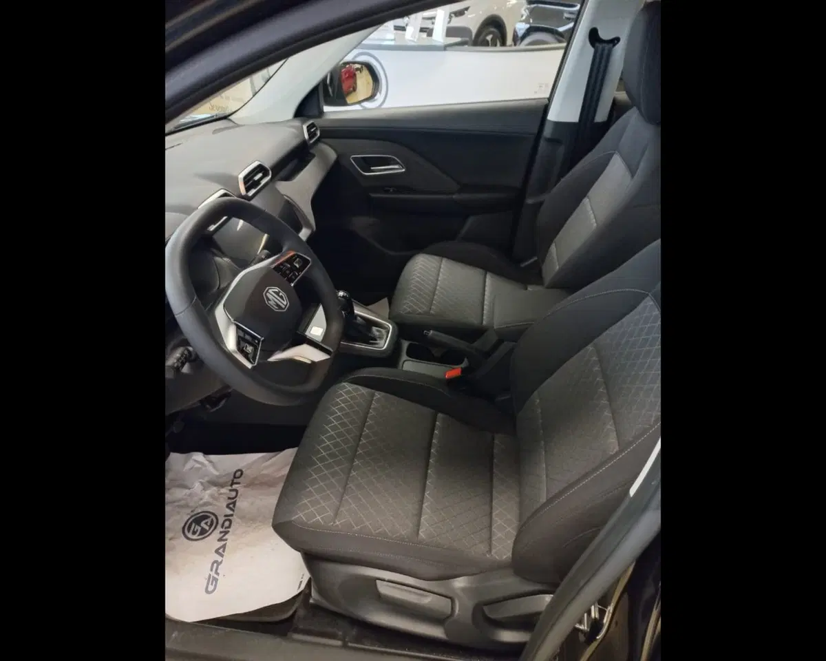 Mg ZS nuova a Imperia (15)