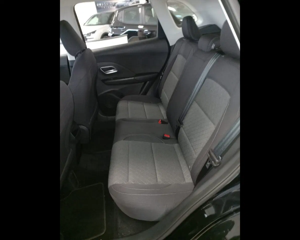 Mg ZS nuova a Imperia (16)