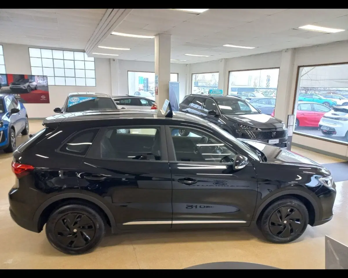 Mg ZS nuova a Imperia (4)