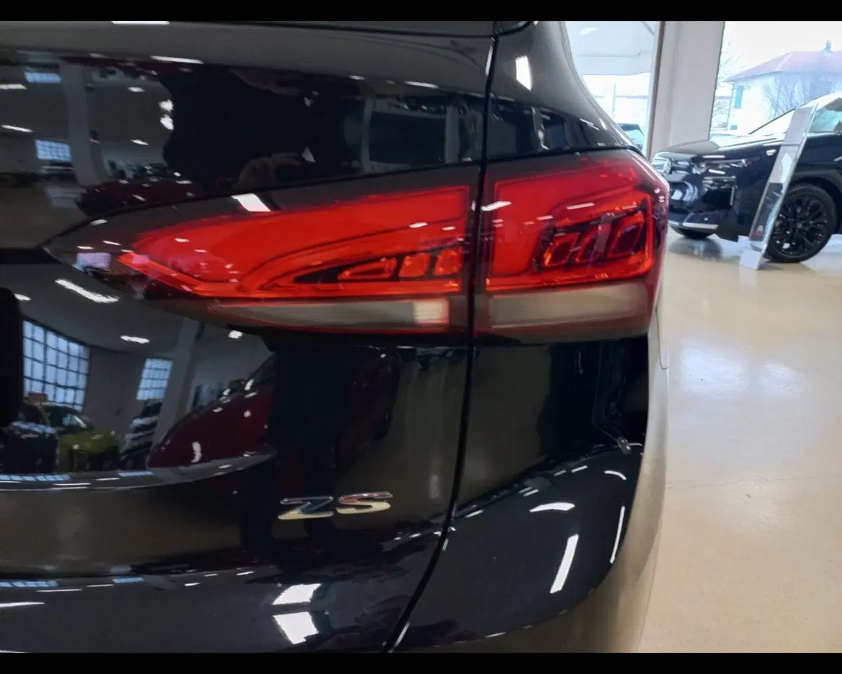 Mg ZS nuova a Imperia (9)