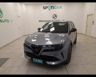 Alfa Romeo Junior 1.2 ibrida 145cv edct6 del 2025 usata a Casale Monferrato