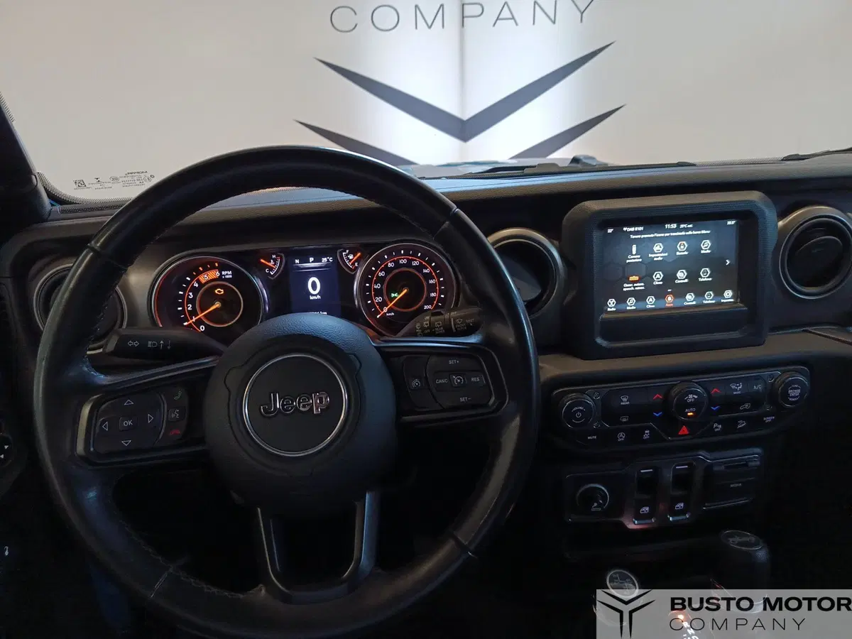 Jeep Wrangler usata a Varese (10)