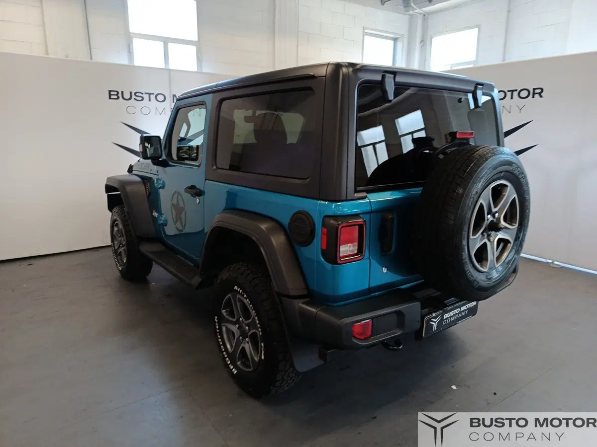 Jeep Wrangler usata a Varese (6)