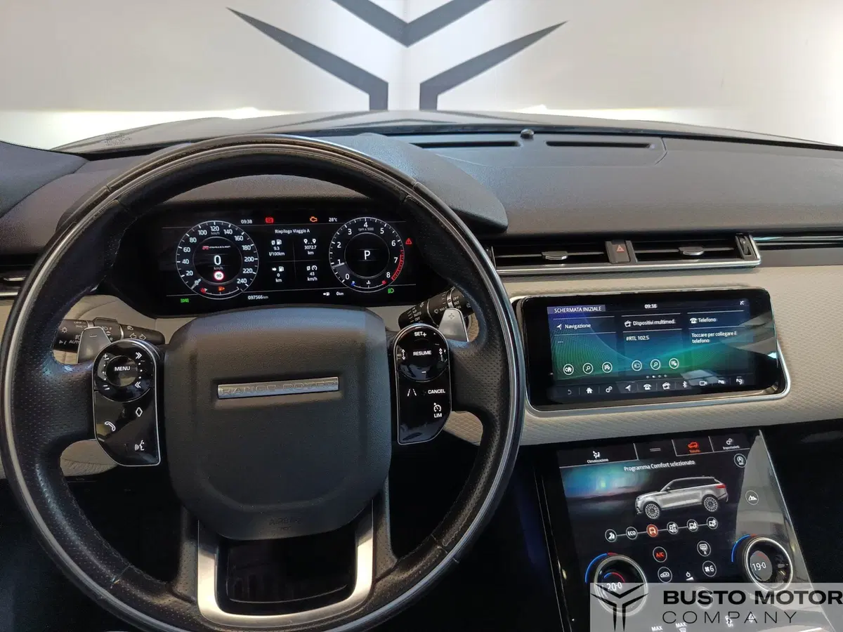 Land Rover Range Rover Velar usata a Varese (10)