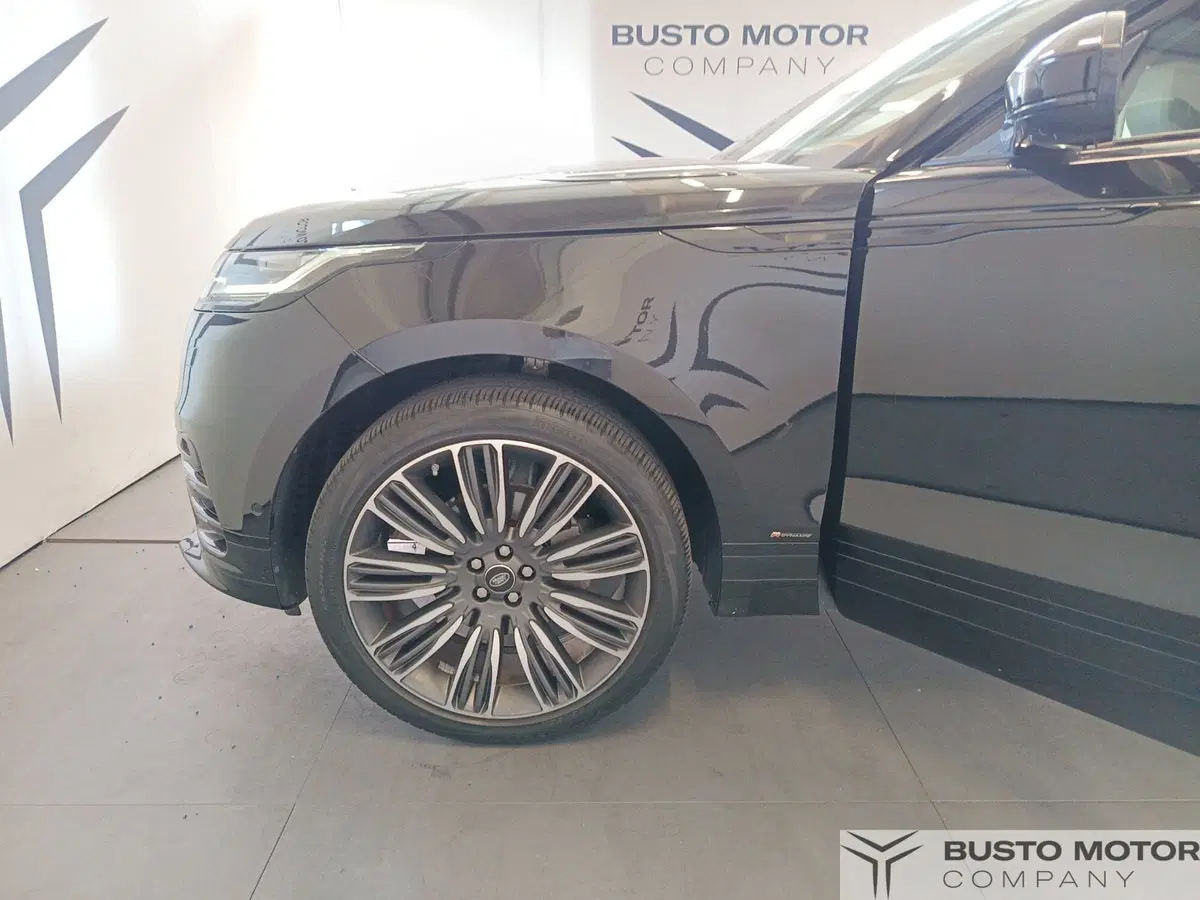 Land Rover Range Rover Velar usata a Varese (7)